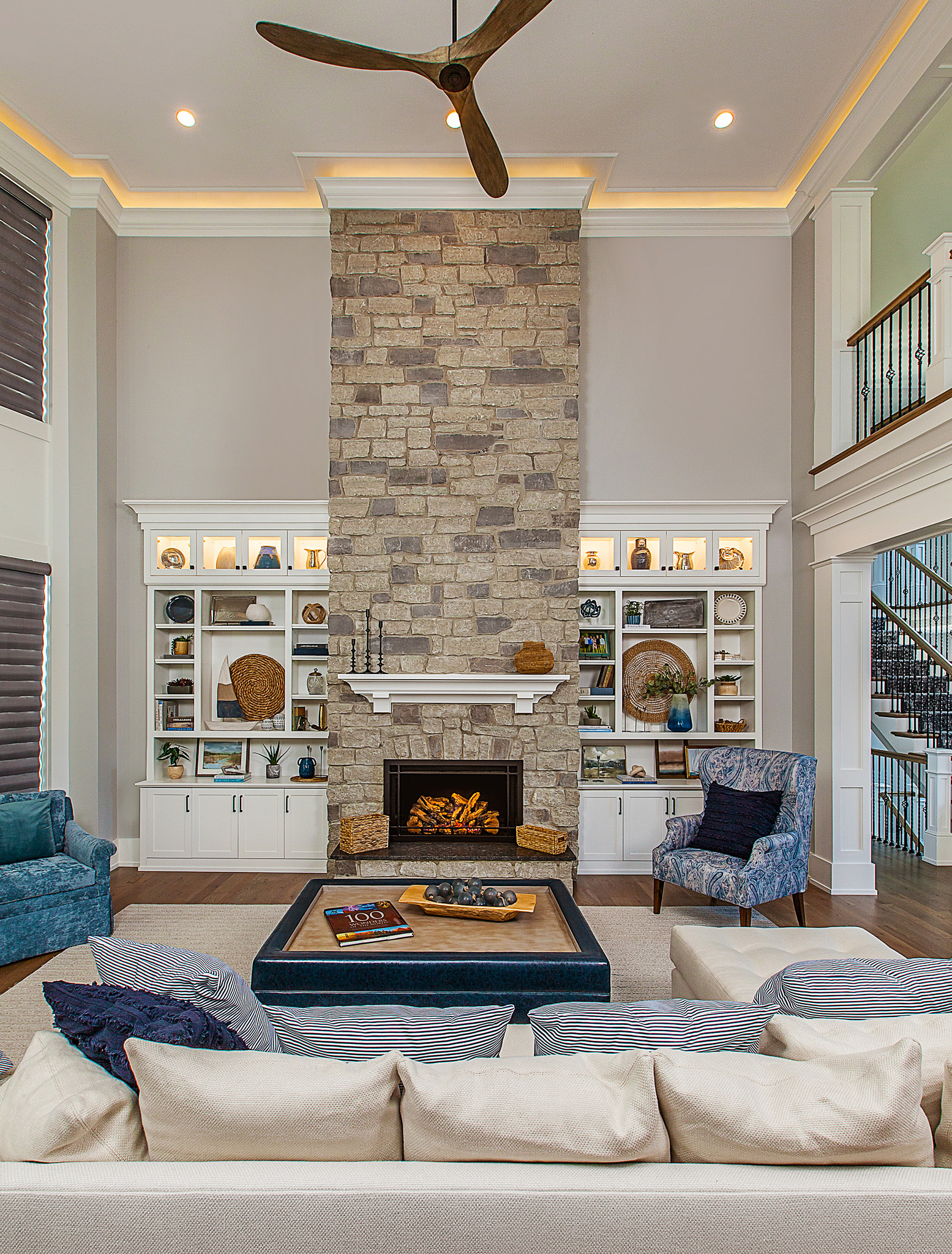 MJ Whelan – Lakefront Luxury-03