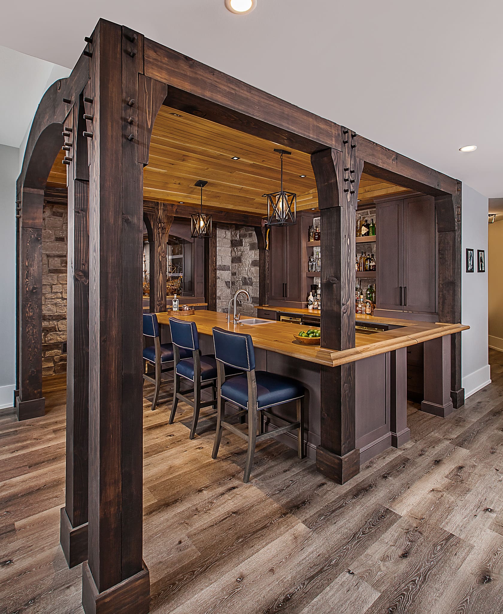 MJ Whelan – Lakefront Luxury-09