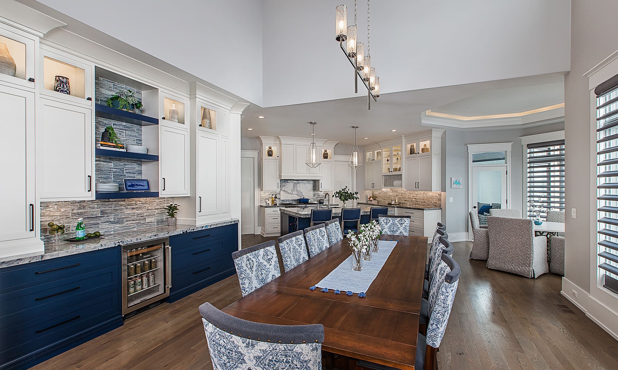 MJ Whelan – Lakefront Luxury-15
