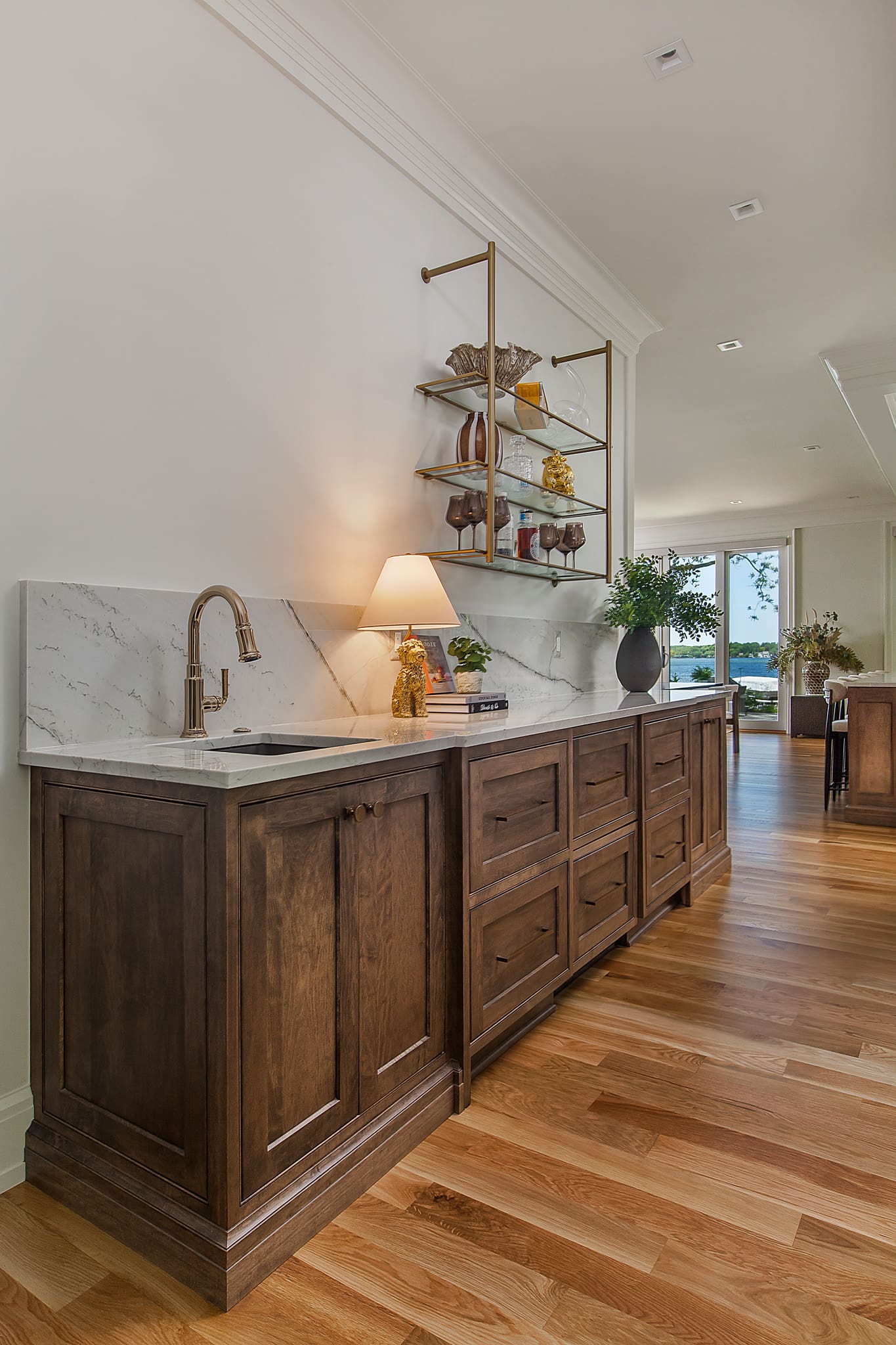 MJ Whelan – Refined Elegance-1