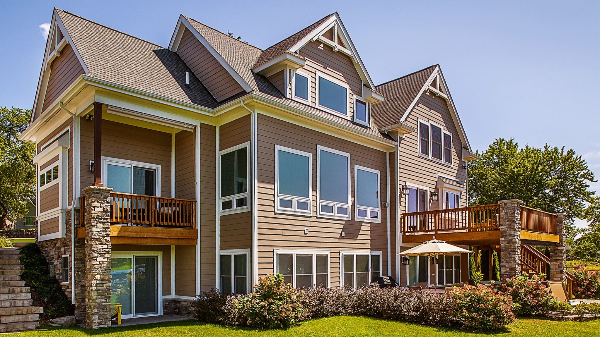 Custom Home Build and Design – MJ Whelan