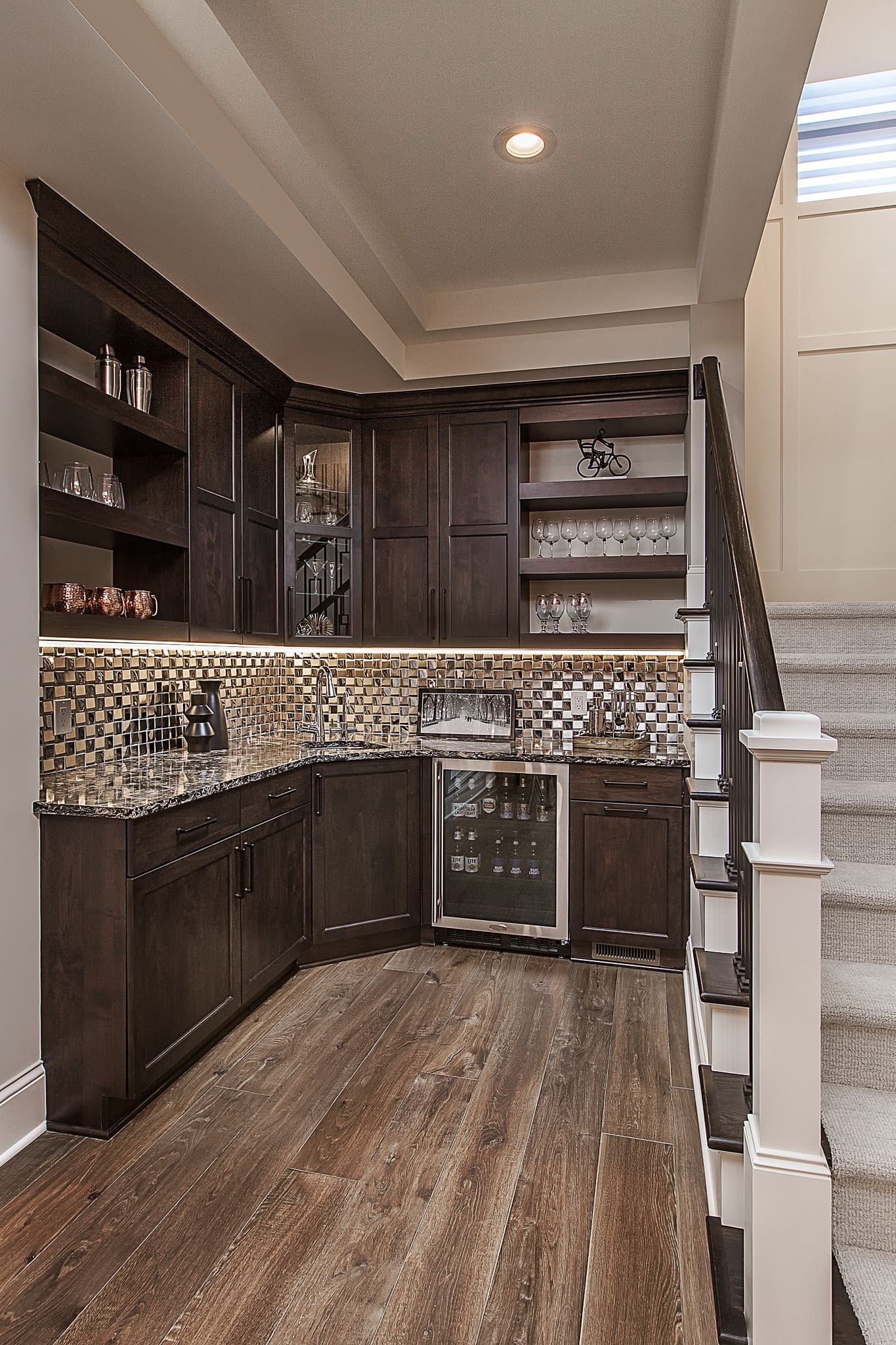 MJ Whelan – Captivating Corner Home-09