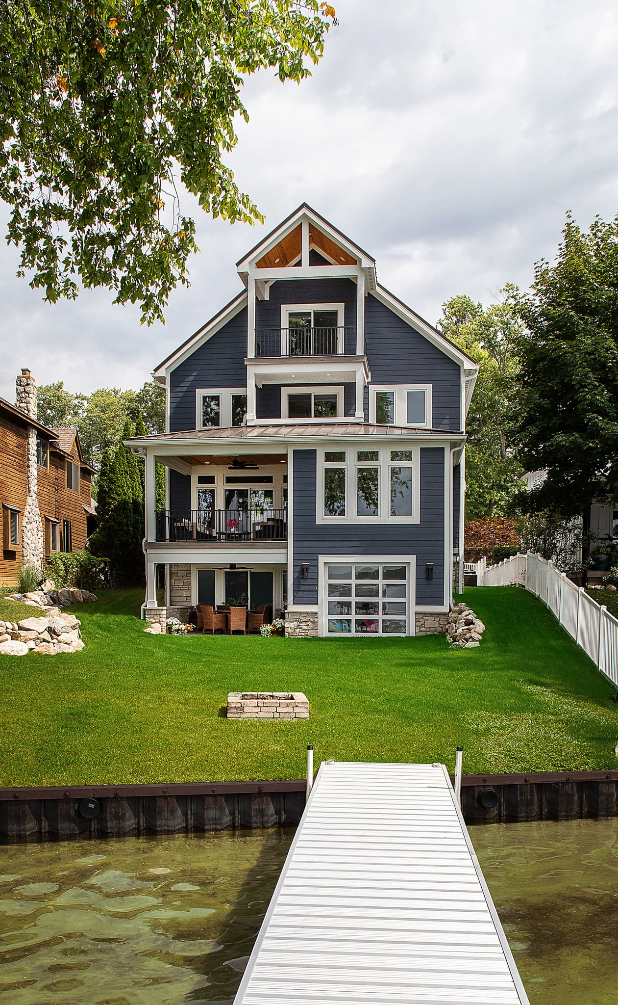 MJ Whelan – Lakeview Loft-04