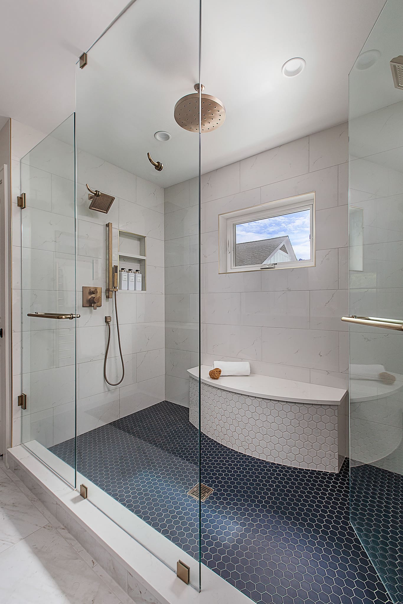 MJ Whelan – Lakeview Loft-06