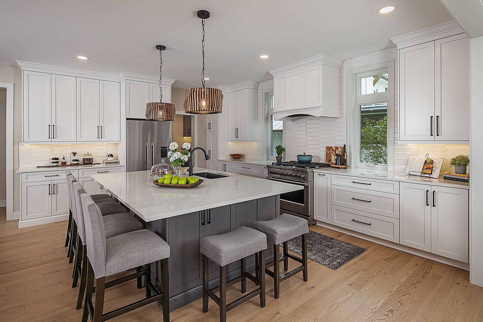 MJ Whelan – Lakeview Loft-13